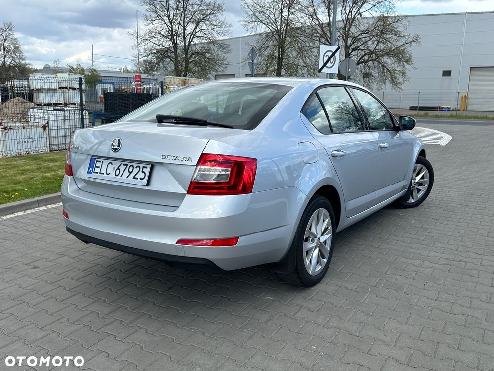 Skoda Octavia 1.4 TSI Ambition - 3