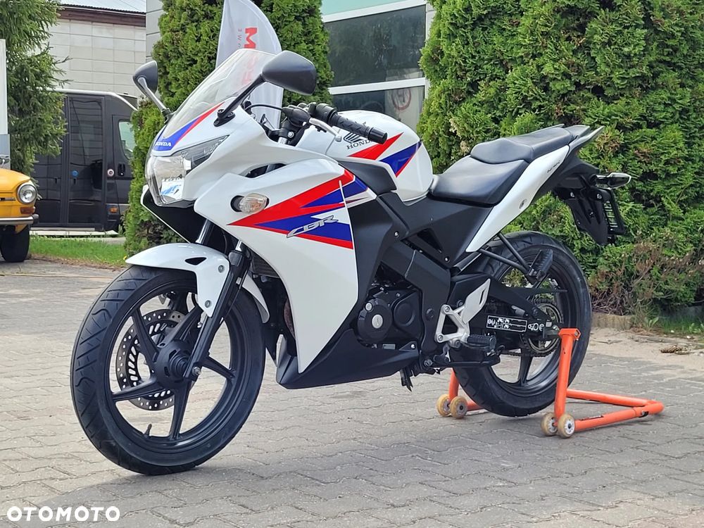 Honda CBR - 18