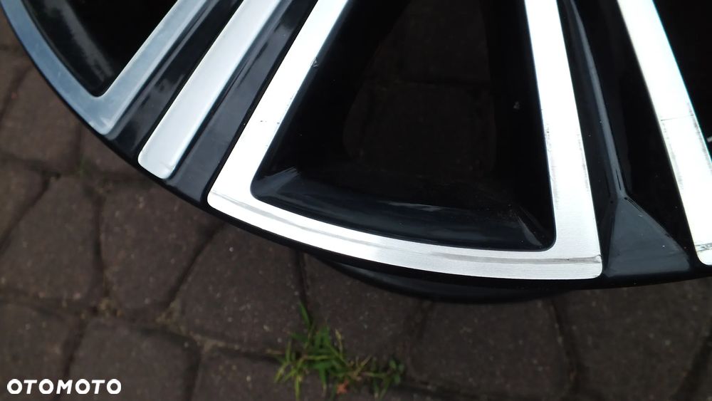Felga aluminiowa 8X18 Volvo V60 XC40 31471312 - 5