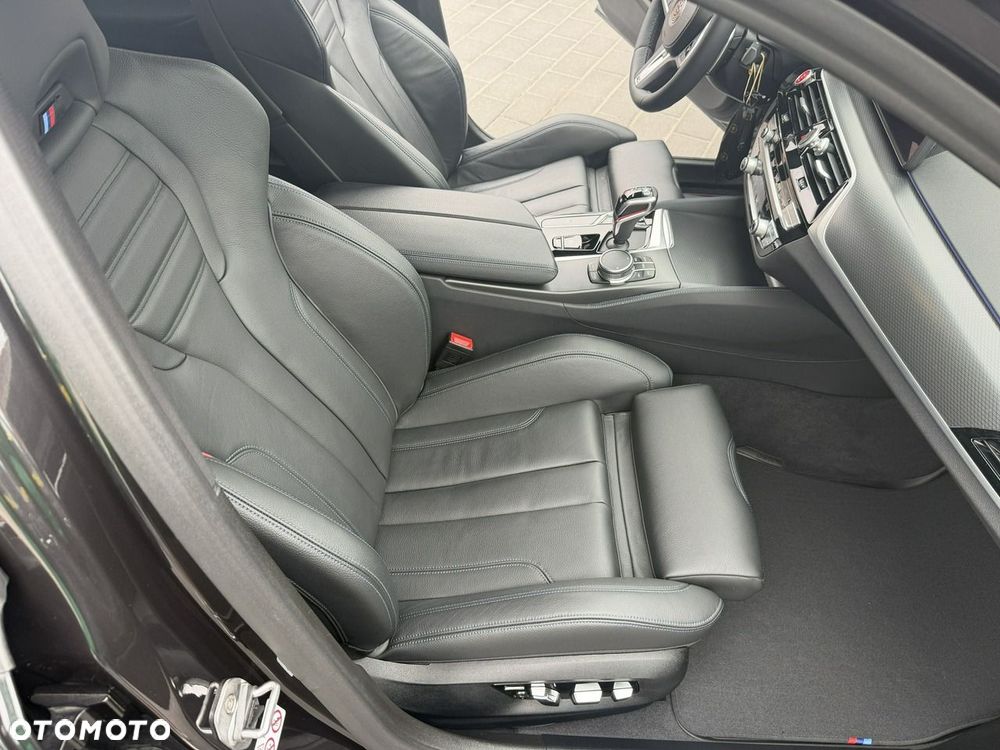 BMW Seria 5 520d xDrive mHEV M Sport sport - 20