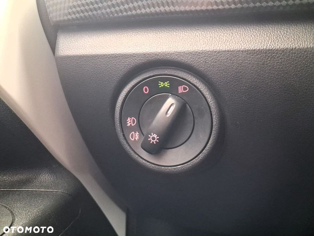Volkswagen up! 1.0 move - 19