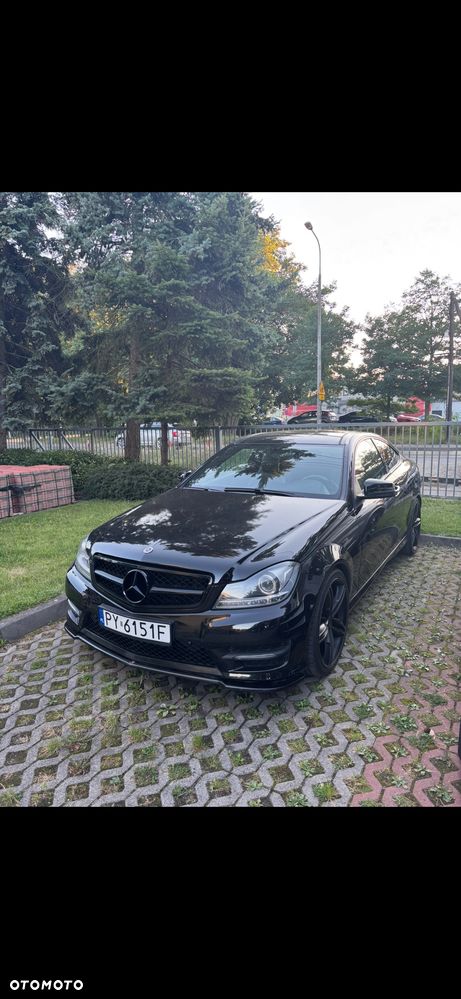 Mercedes-Benz Klasa C 250 CGI BlueEff Sport - 2