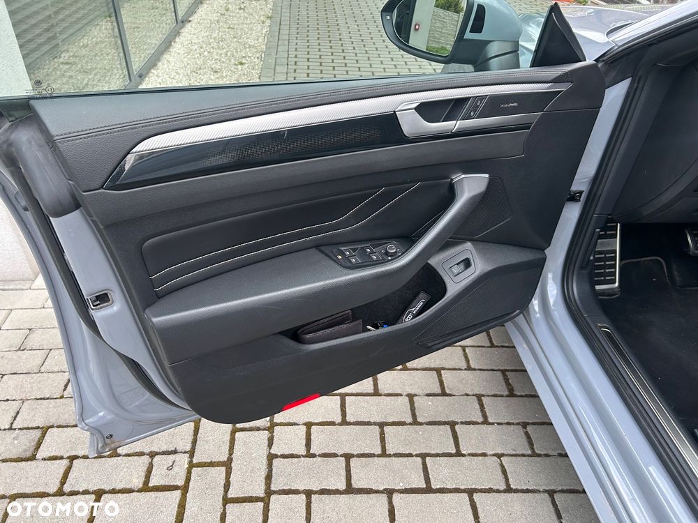 Volkswagen Arteon 2.0 TSI R-Line DSG - 8