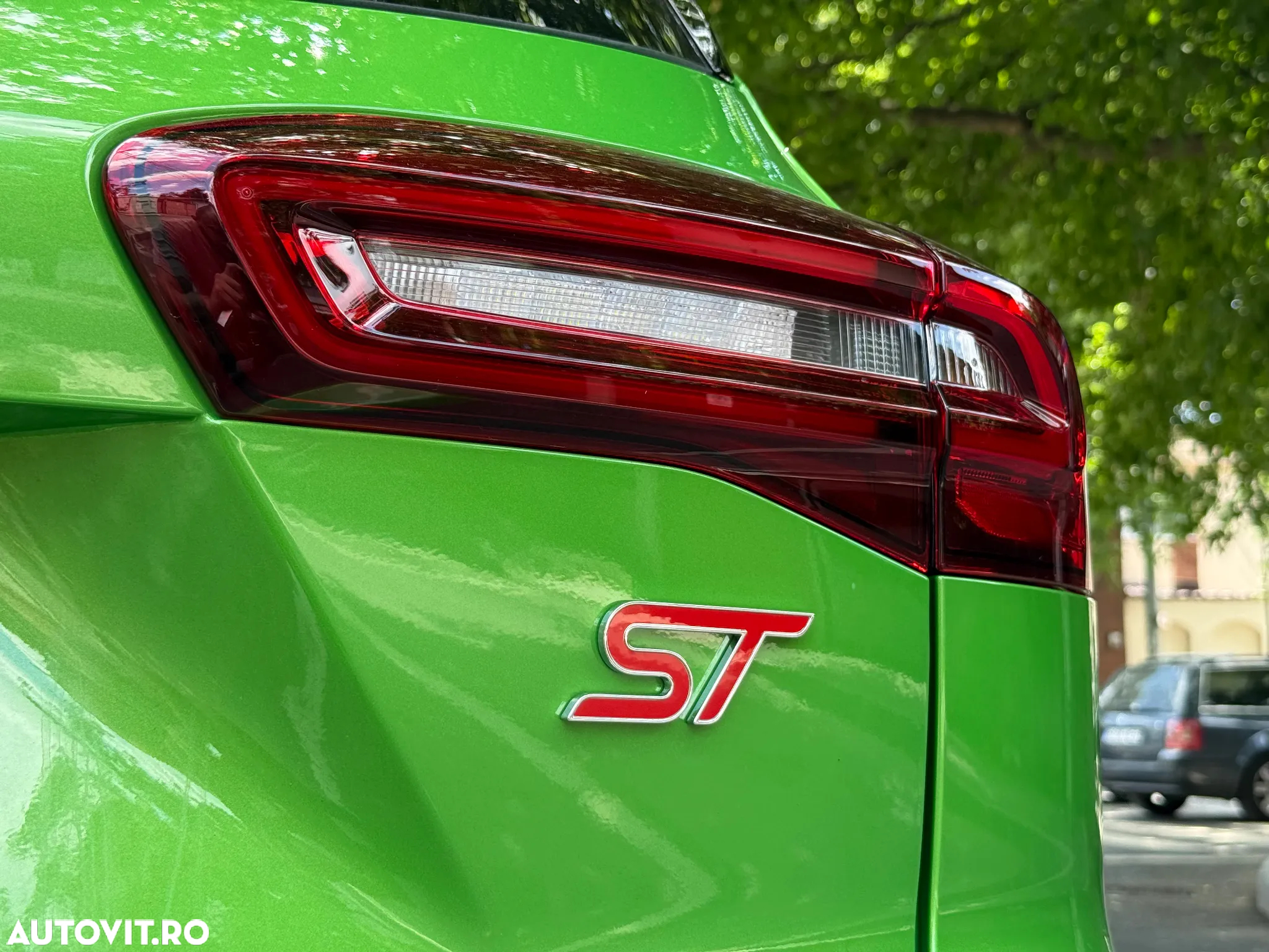 Ford Focus 2.3 Ecoboost ST X - 18
