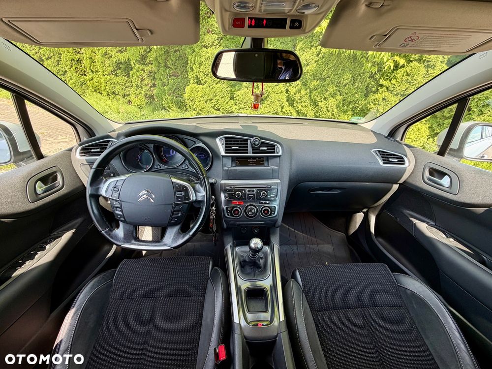 Citroën C4 HDi 150 Exclusive - 16