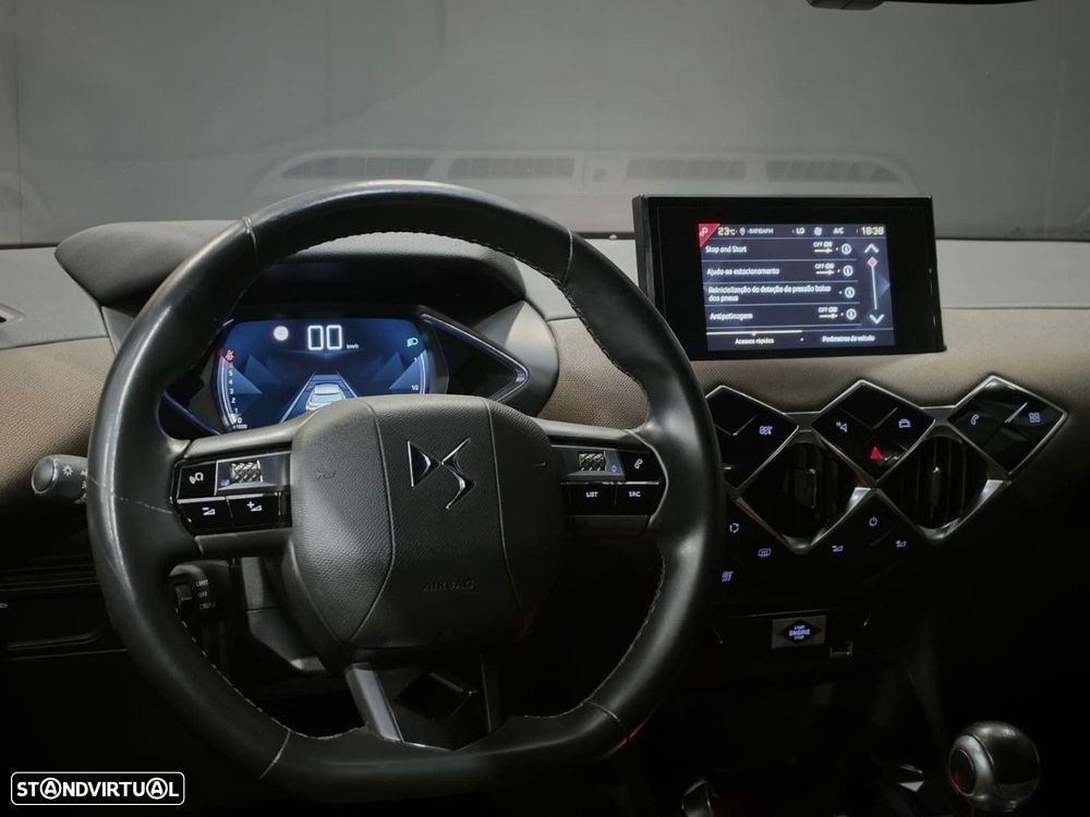 DS 3 Crossback PureTech 100 SO CHIC — fotografia 11