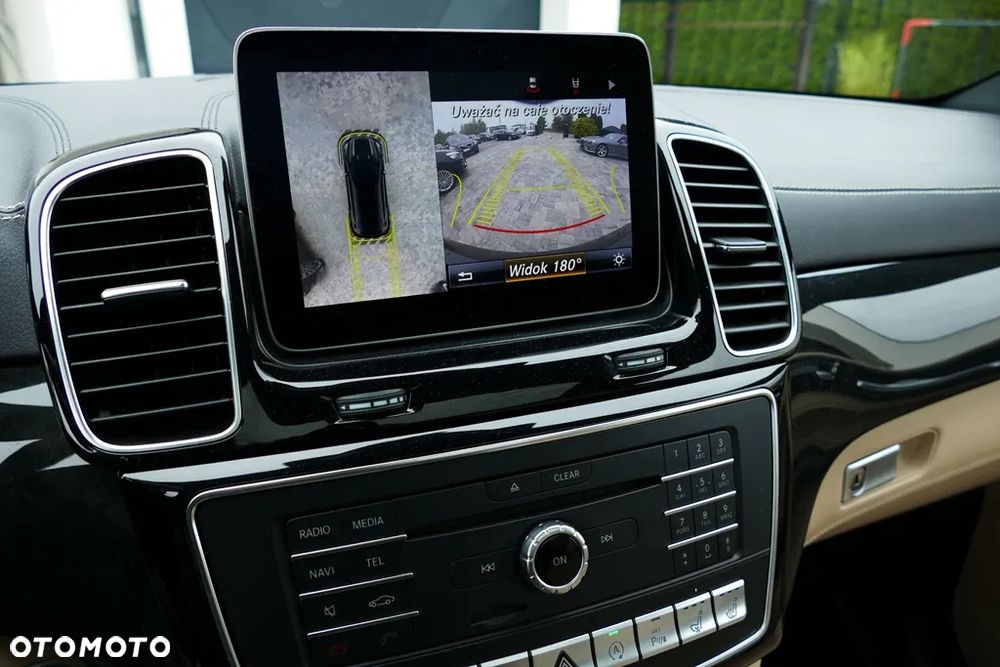 Mercedes-Benz GLE 350 d 4-Matic - 11