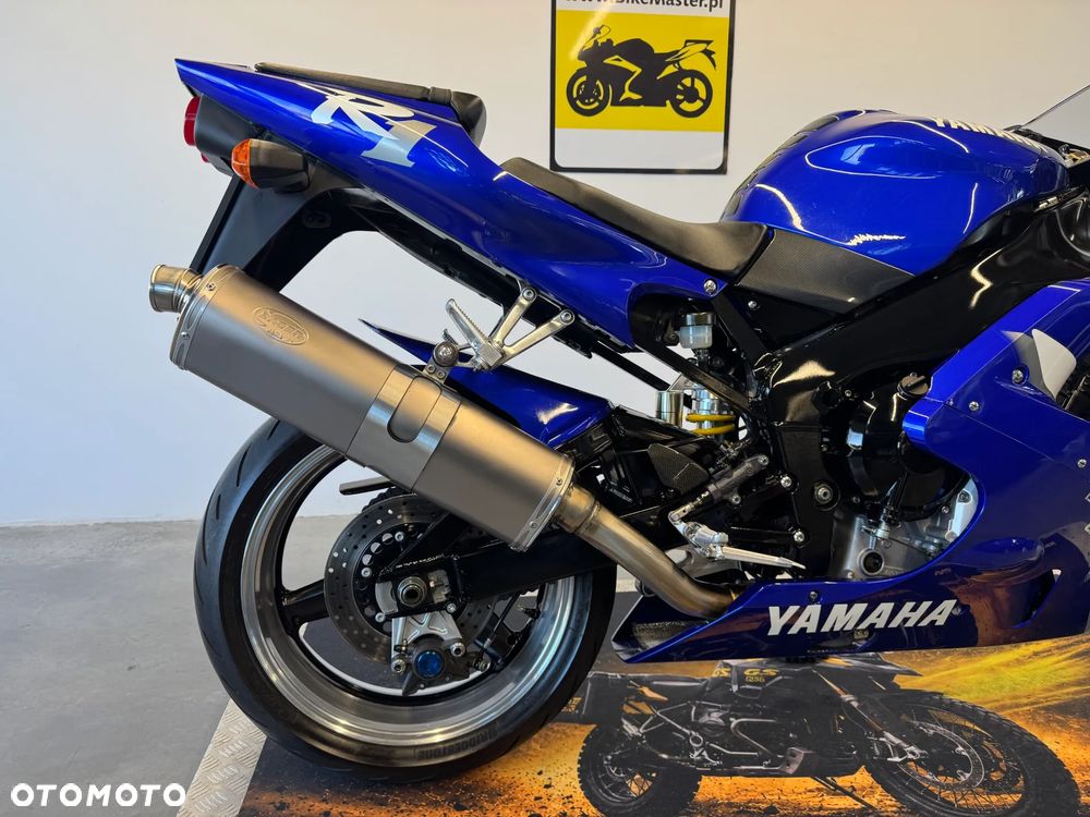 Yamaha YZF - 16