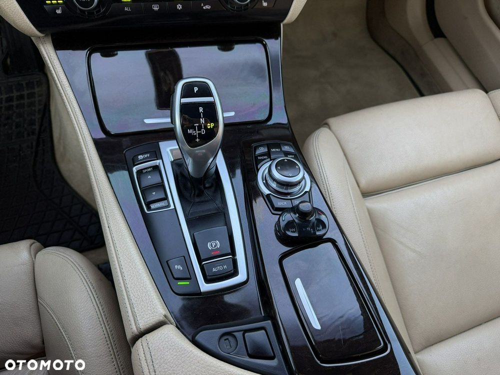 BMW Seria 5 535d - 22