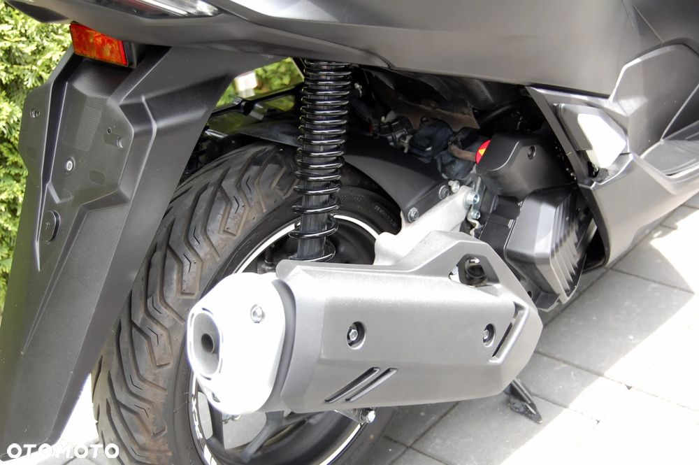 Honda PCX - 8