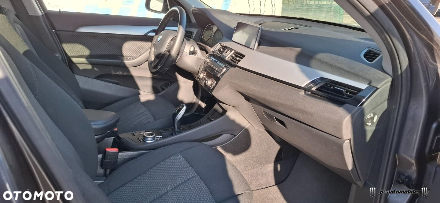 BMW X1 sDrive18d Advantage - 9