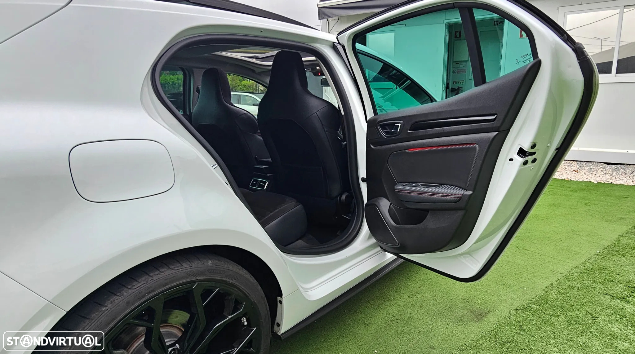 Renault Mégane 1.8 TCe R.S. EDC J19 - 29