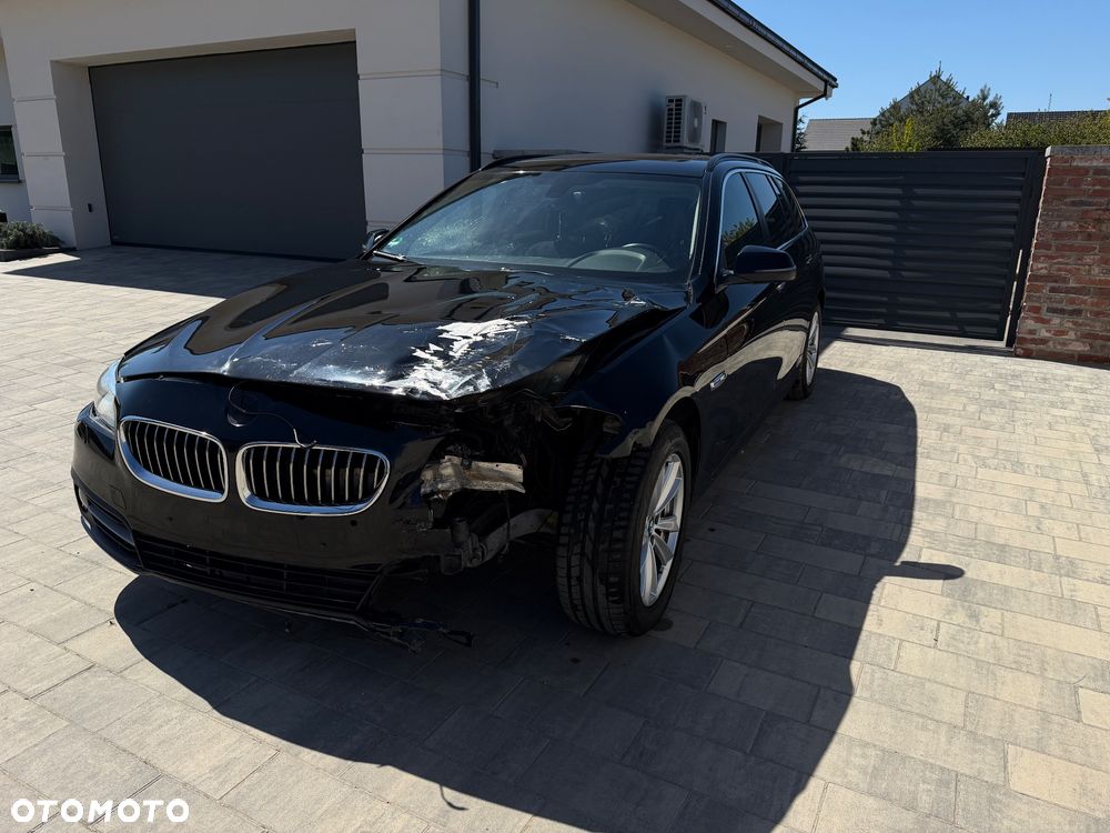 BMW Seria 5 520d xDrive - 2
