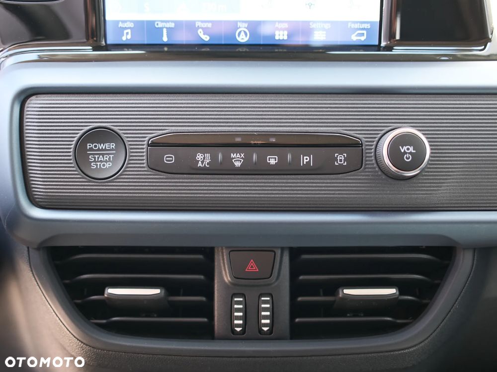 Ford Tourneo Courier 1.0 EcoBoost Active - 22
