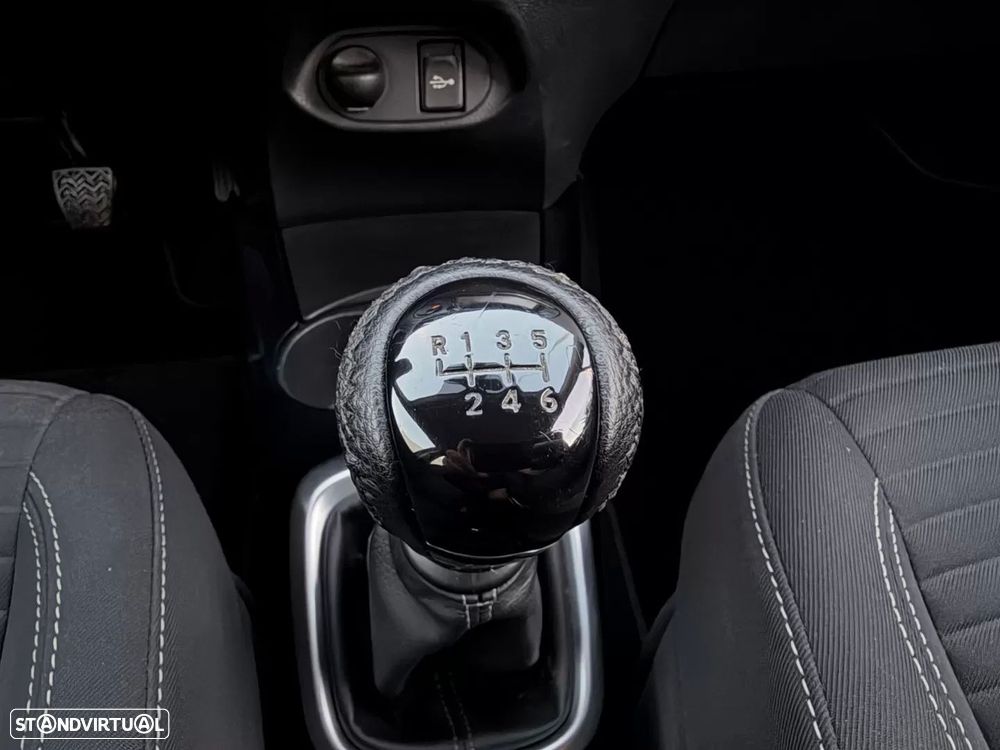 Toyota Yaris 1.4 D-4D Comfort+P.Style - 18