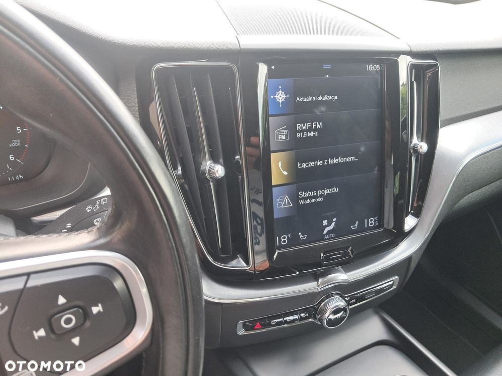 Volvo XC 60 D3 Drive-E Momentum - 23