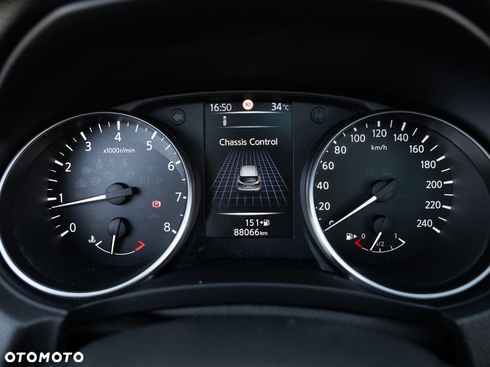 Nissan Qashqai 1.6 DIG-T N-Connecta - 35