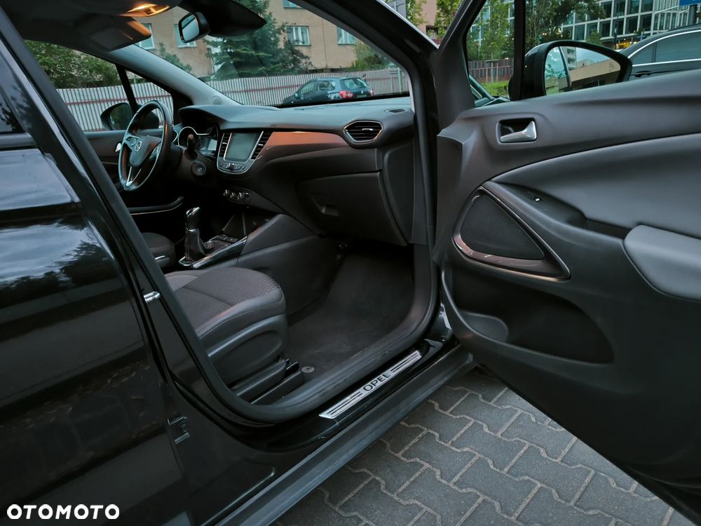Opel Crossland X 1.2 Innovation - 29