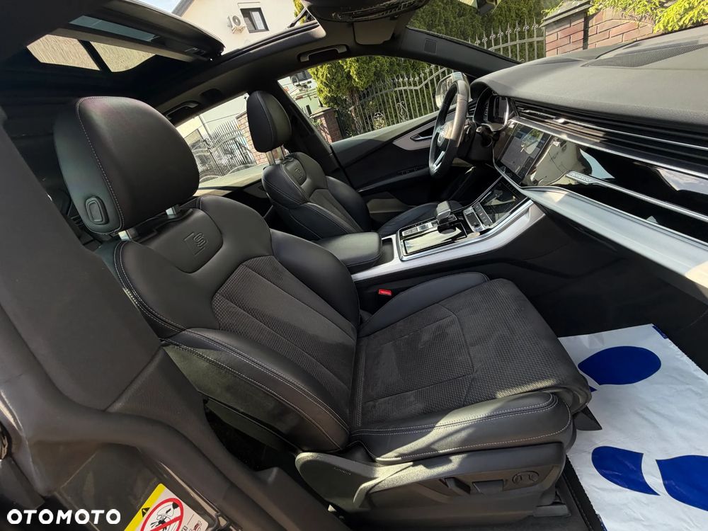 Audi Q8 55 TFSI mHEV Quattro Tiptronic - 13