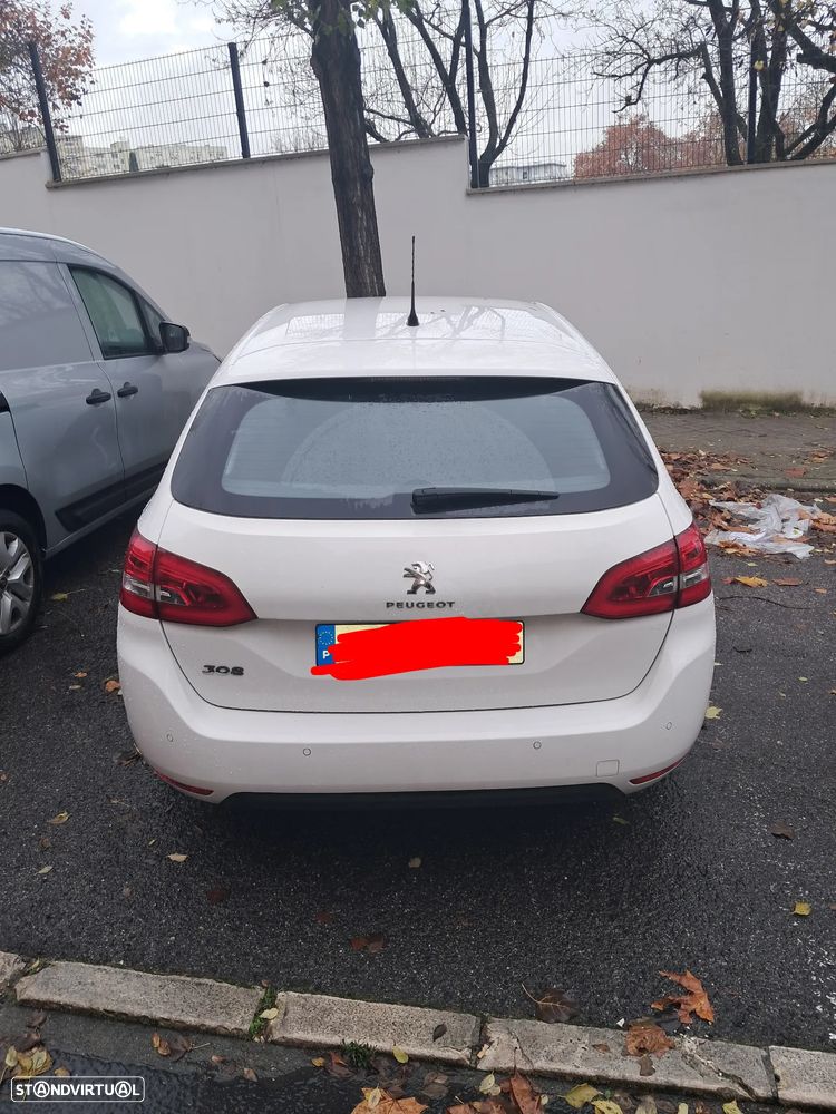 Peugeot 308 SW BlueHDi 130 EAT8 Stop & Start Tech Edition - 3