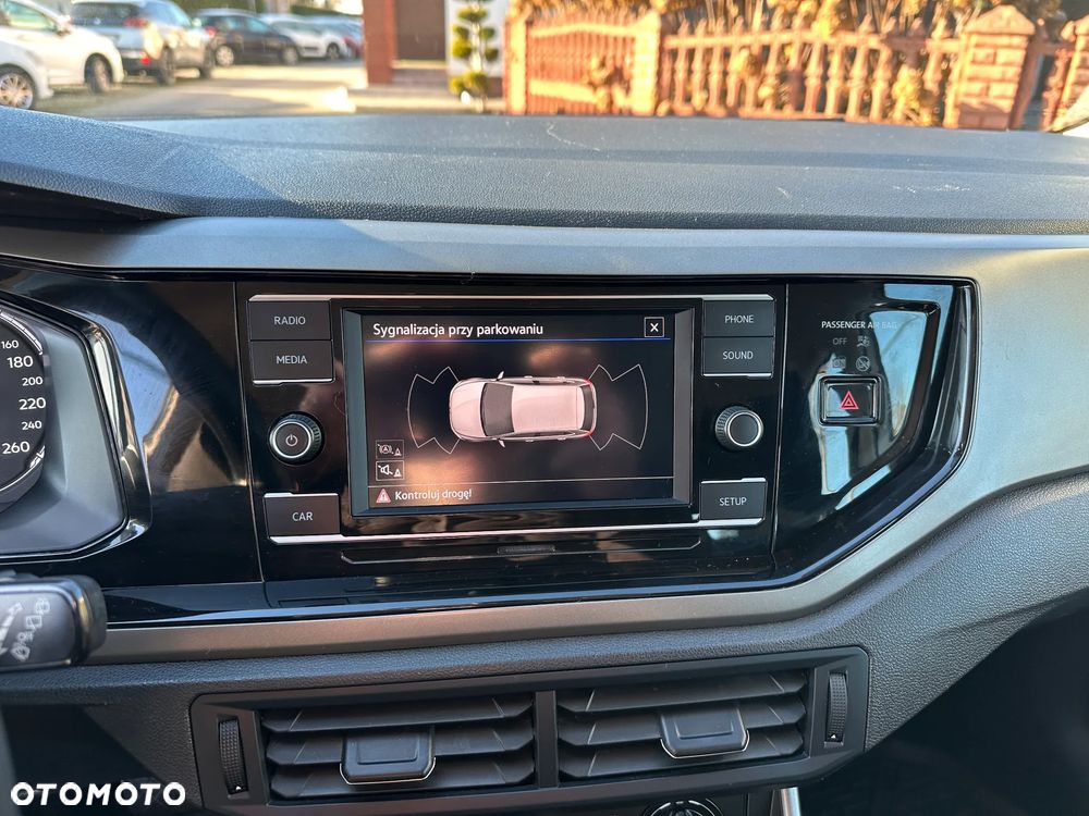 Volkswagen Polo - 16