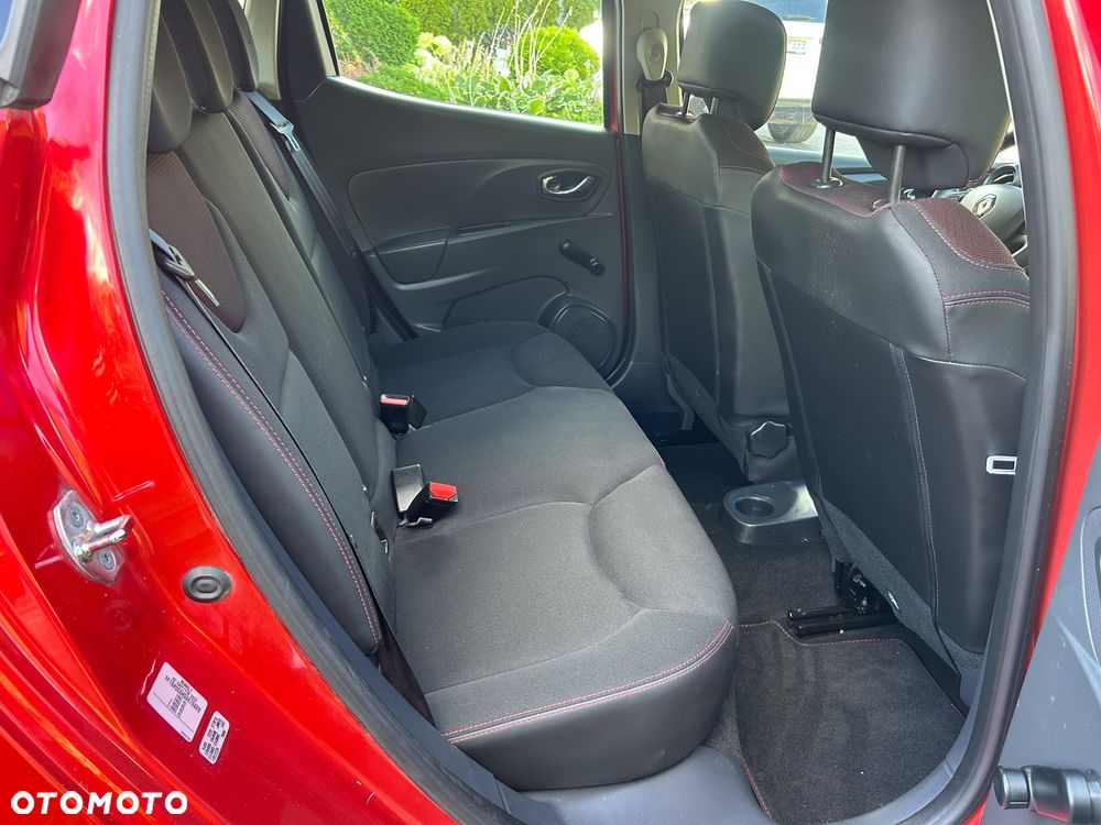 Renault Clio 1.2 16V 75 Authentique - 20