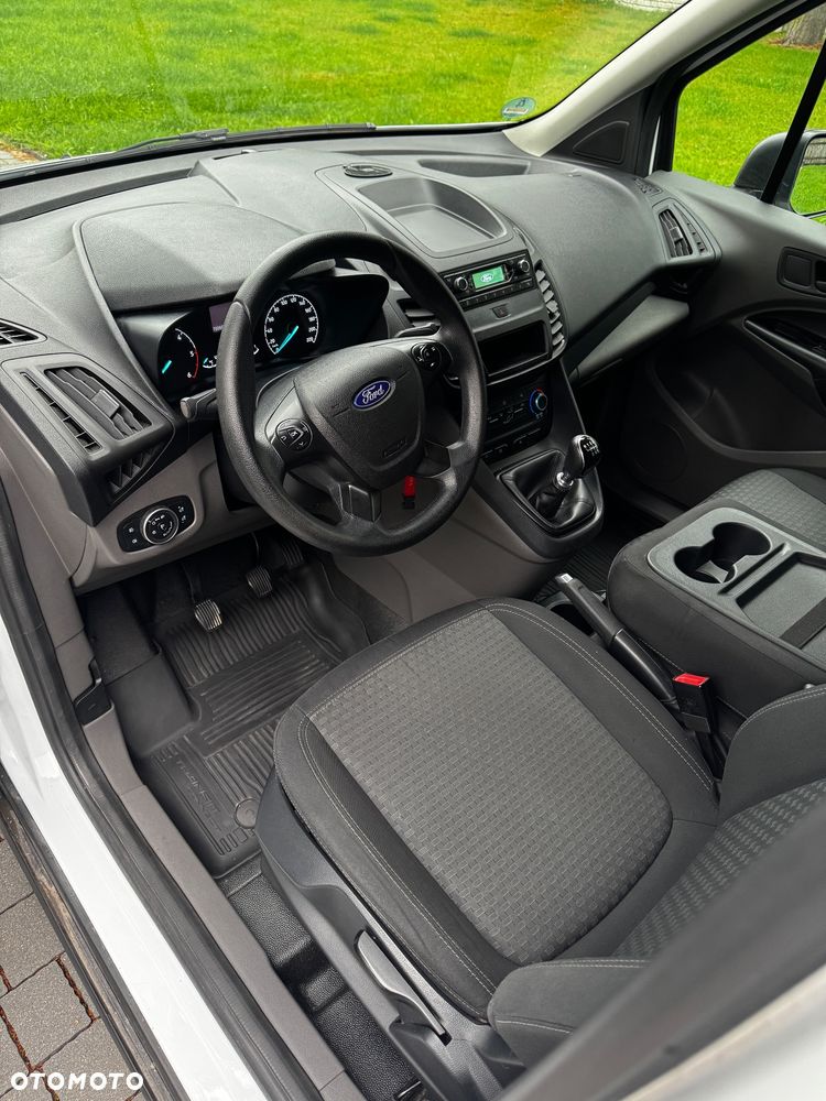Ford Transit Connect - 18