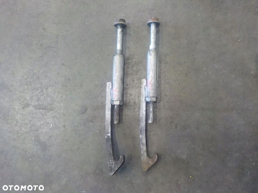 CRAFTER SPRINTE 906 ŚRUBY HAKI KOŁA ZAPASOWEGO - 2