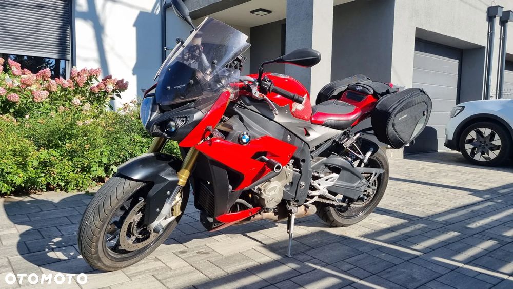 BMW S - 3