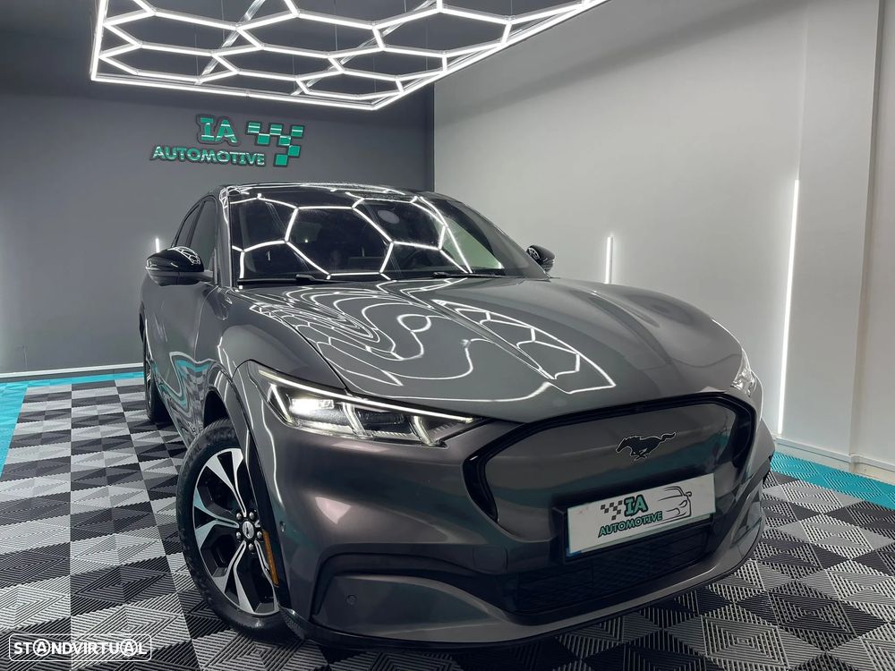 Ford Mustang Mach-E 75.7 kWh Premium AWD - 5