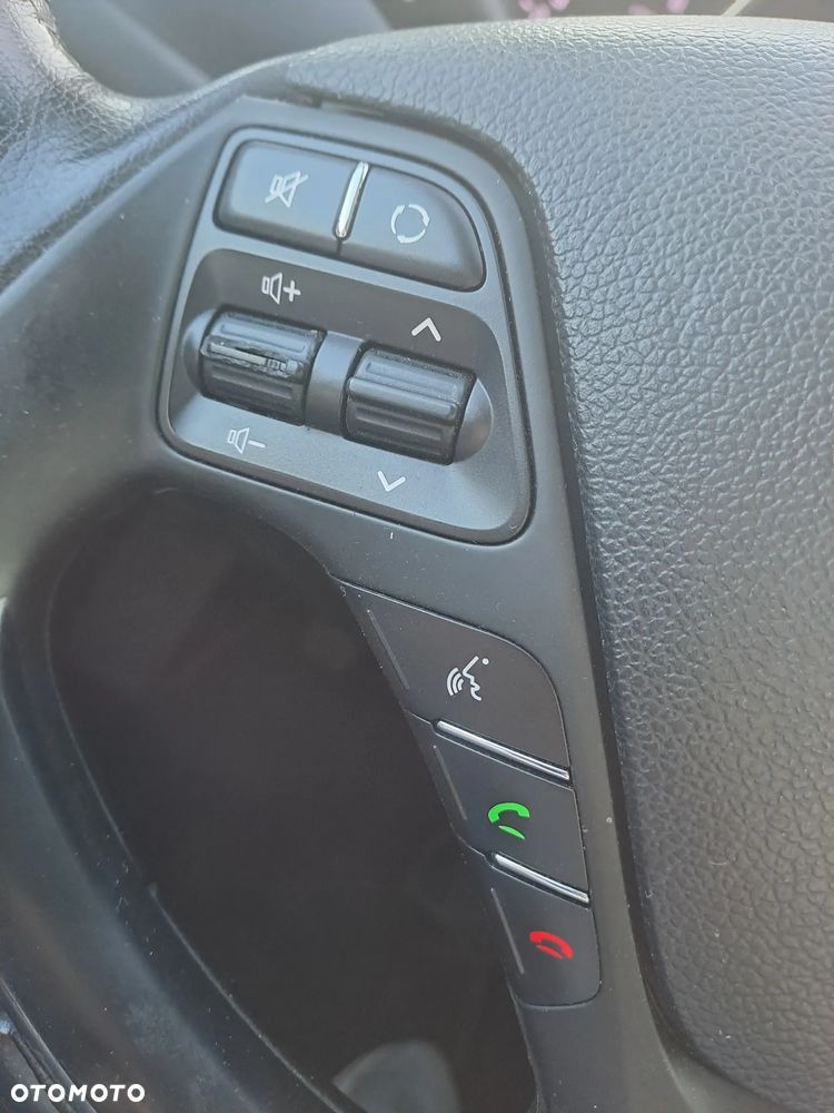 Kia Ceed 1.6 GDI XL - 12