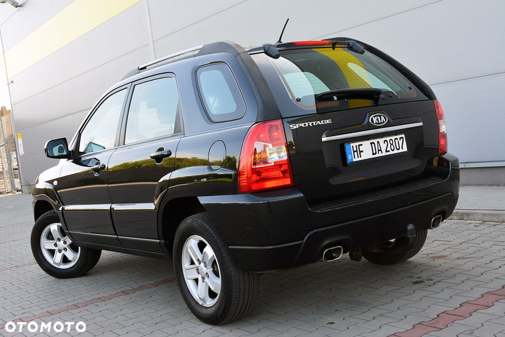 Kia Sportage 2.0 CRDI 2WD Spirit - 9