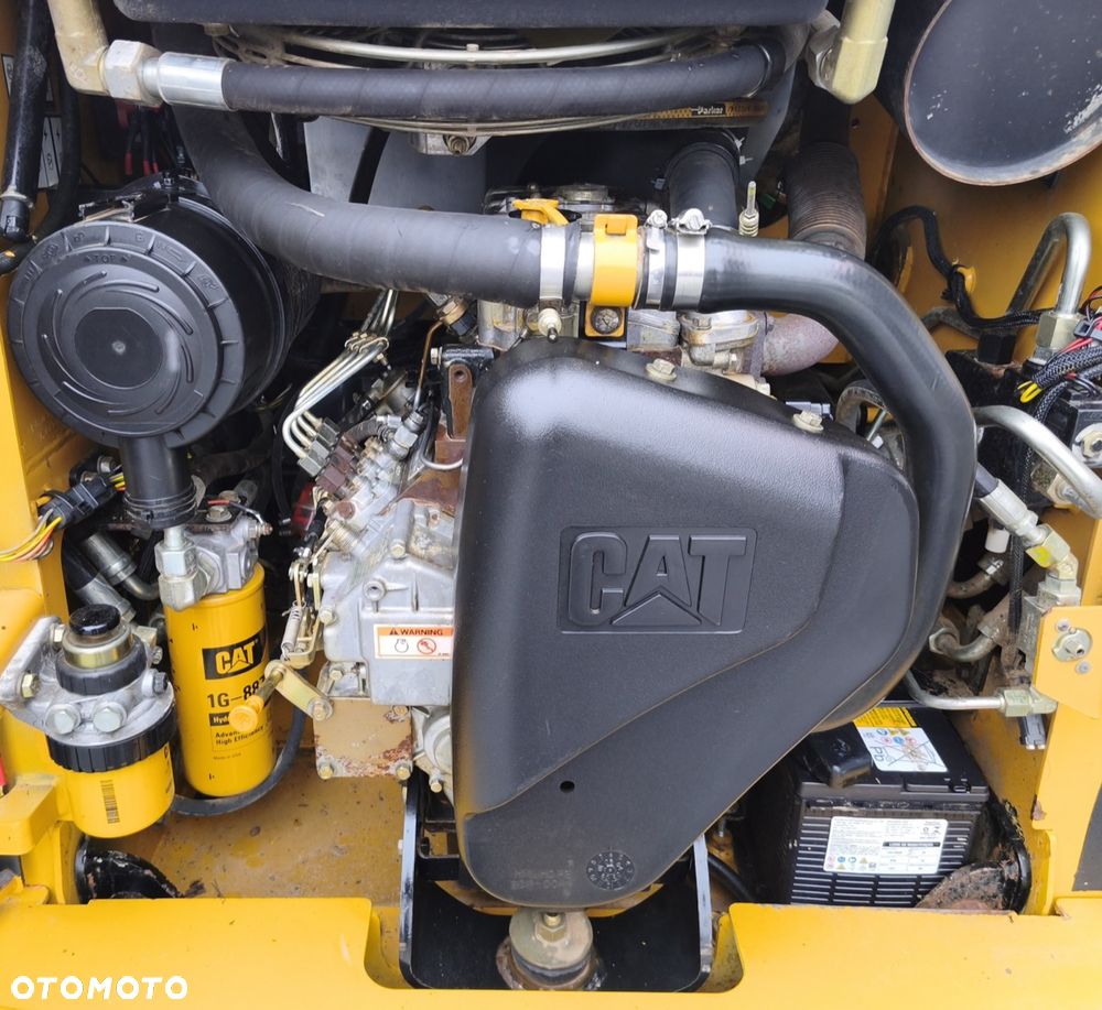 Caterpillar 216B - 7