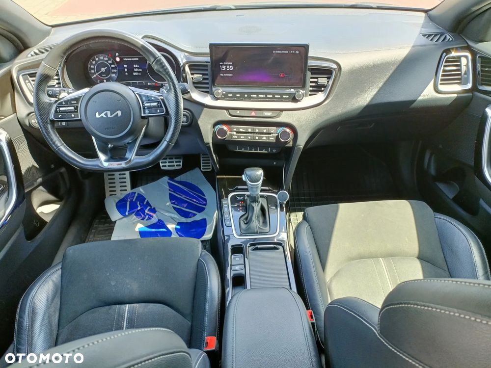 Kia ProCeed 1.5 T-GDI GT Line DCT - 13