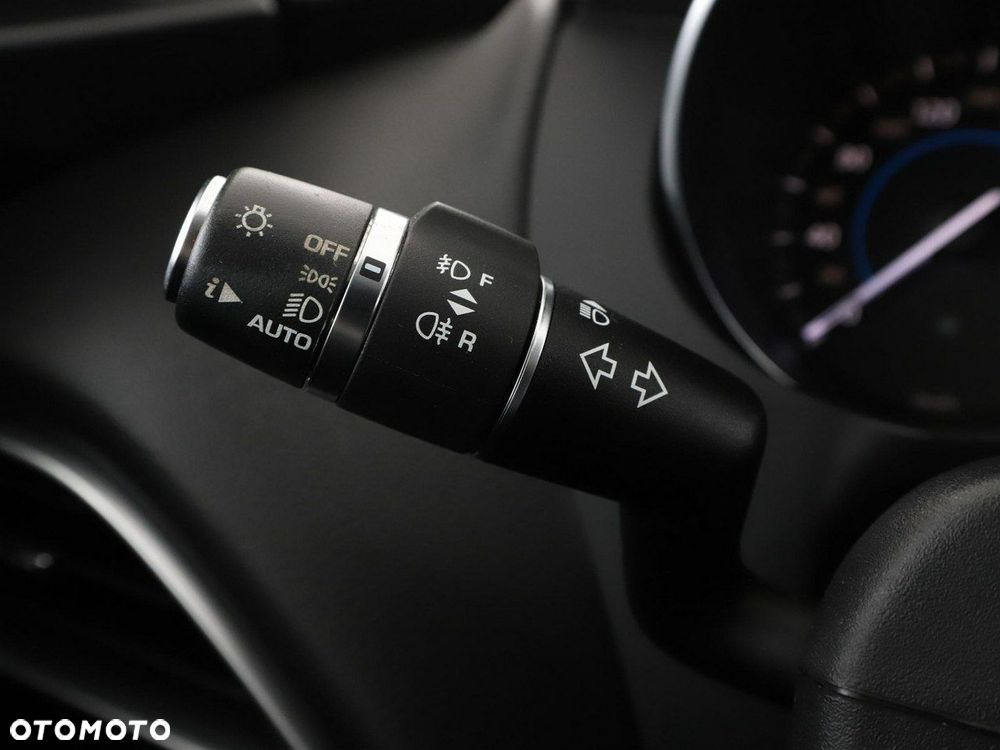 Jaguar F-Pace 20d AWD R-Sport - 30