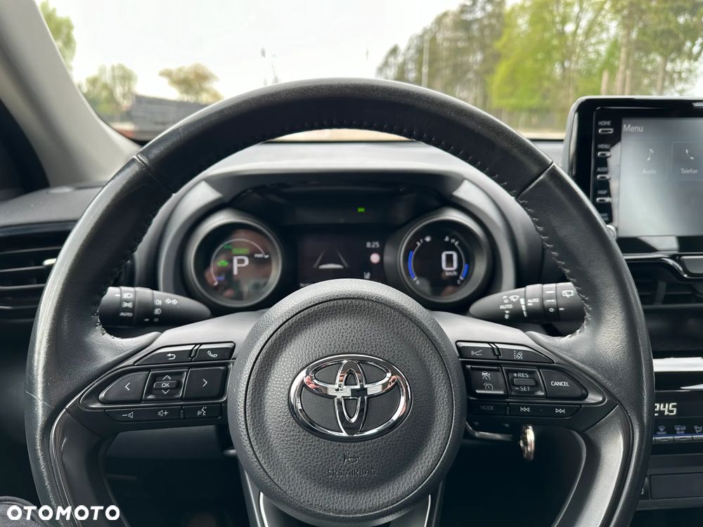 Toyota Yaris Cross Hybrid 1.5 Comfort AWD - 21