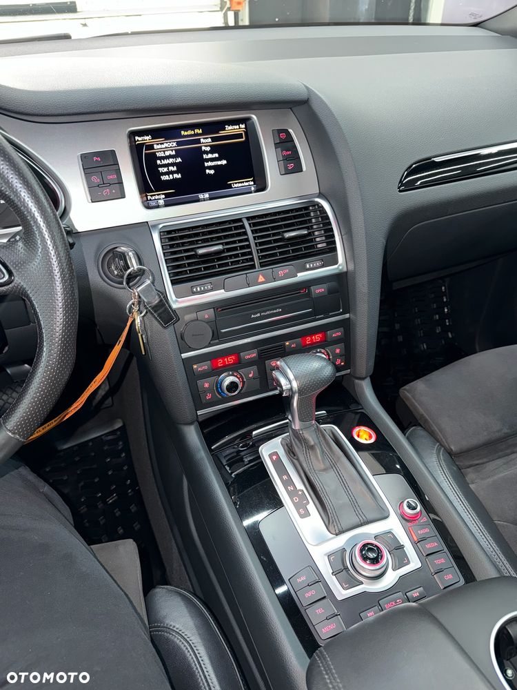 Audi Q7 3.0 TDI DPF clean diesel Quattro Tiptr - 20
