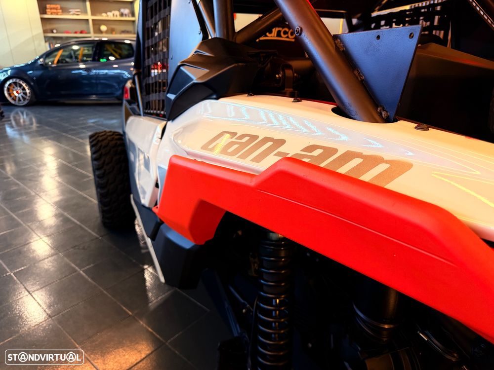 Can-Am Maverick X3 Maverick X3 RC 2022 c/passaporte técnico + atrelado + equipamento origem - 15