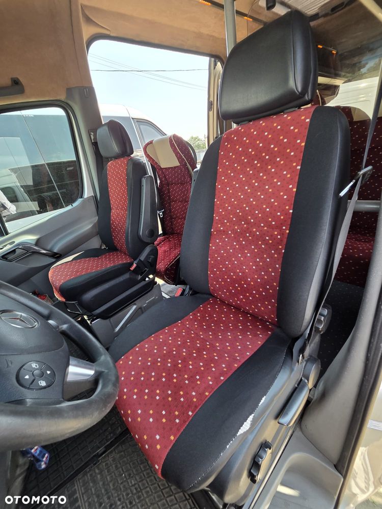 Mercedes-Benz Sprinter - 38