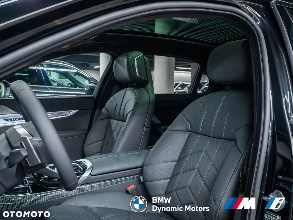 BMW Seria 7 740d xDrive - 14