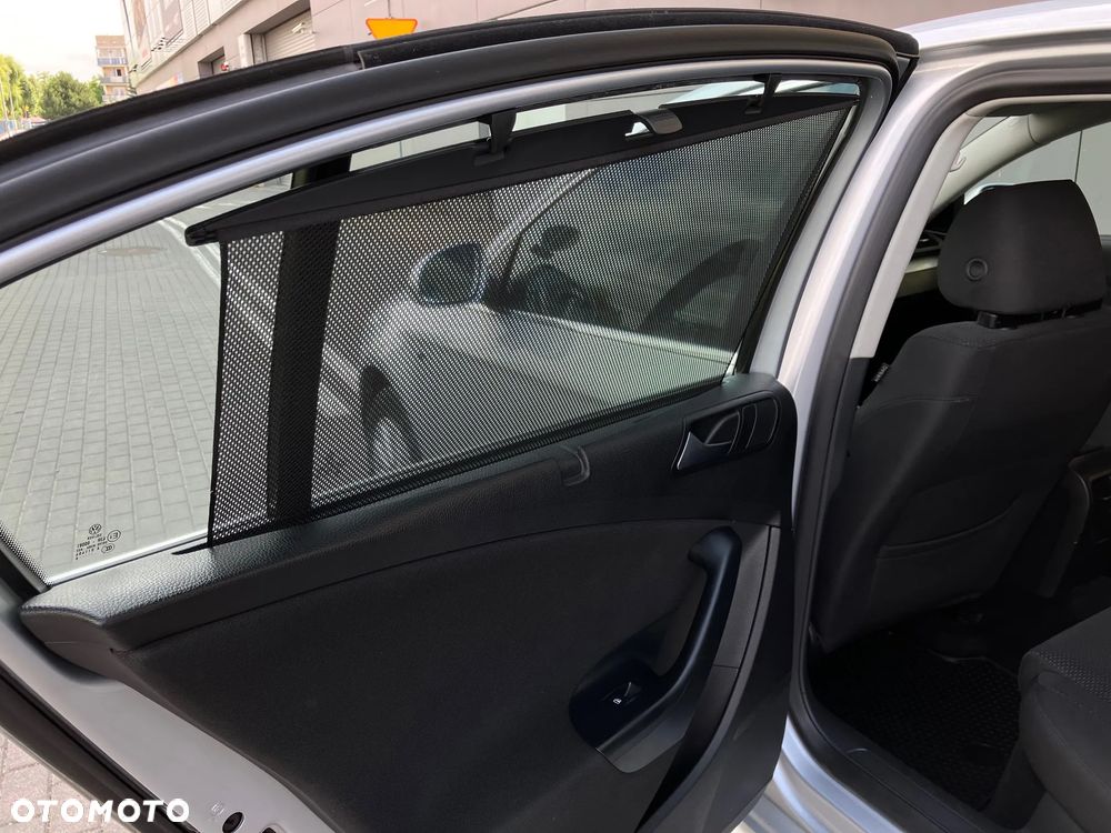 Volkswagen Passat 1.4 TSI Comfortline R-Style - 21
