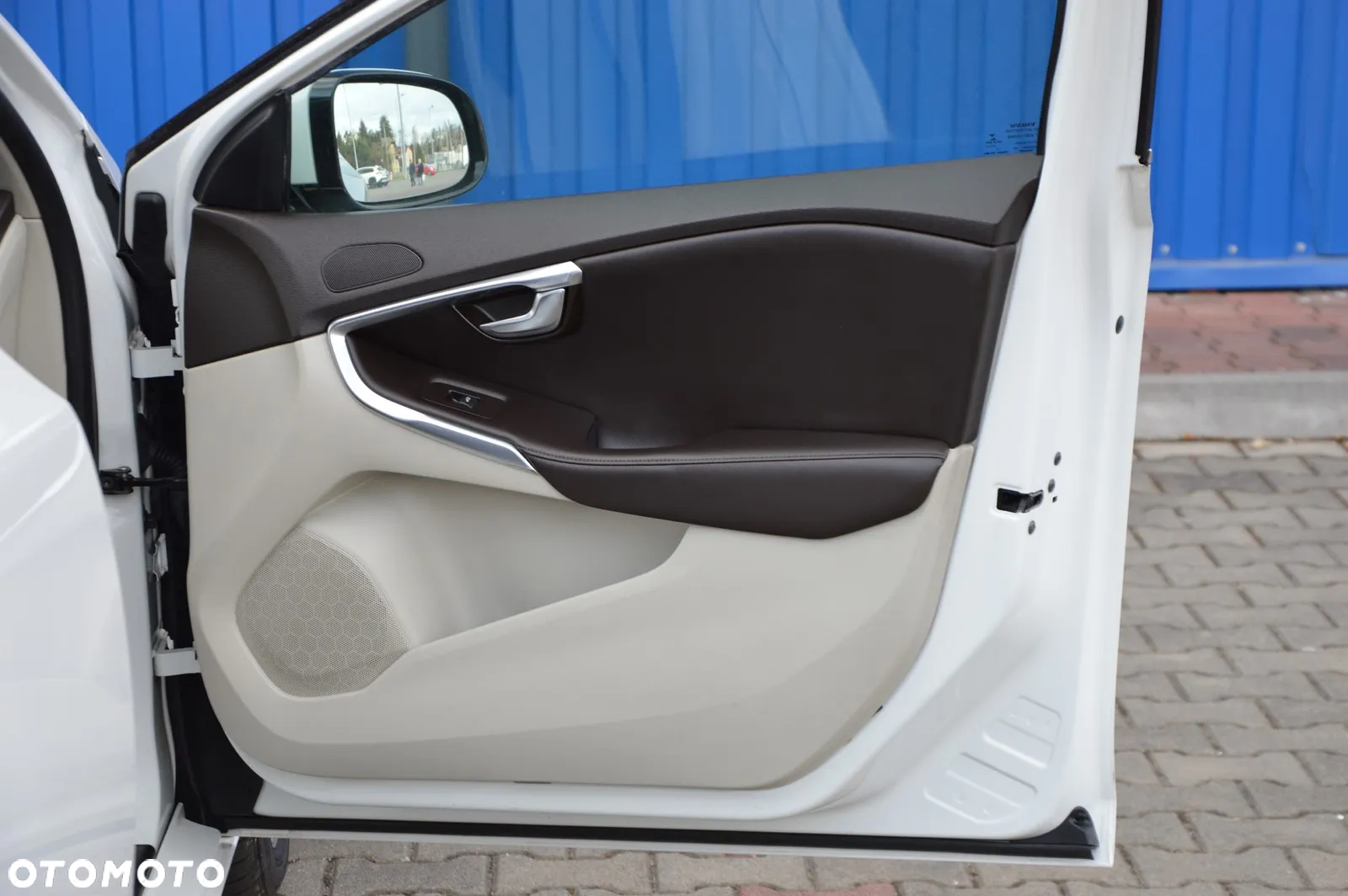 Volvo V40 D2 Summum - 18