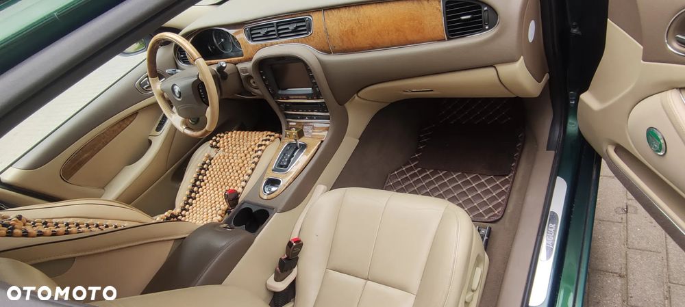 Jaguar S-Type 2.7 V6 D Executive - 14