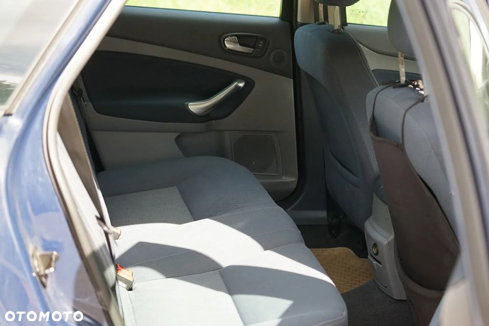 Ford Mondeo 2.0 TDCi EConetic Trend - 15