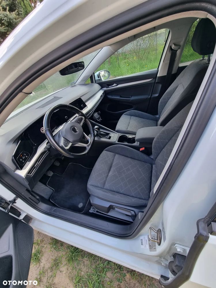 Volkswagen Golf - 5