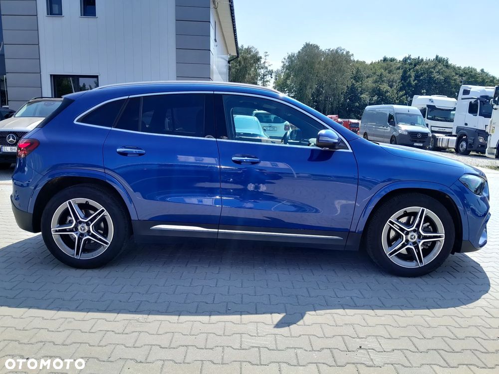 Mercedes-Benz GLA 200 AMG Line - 6