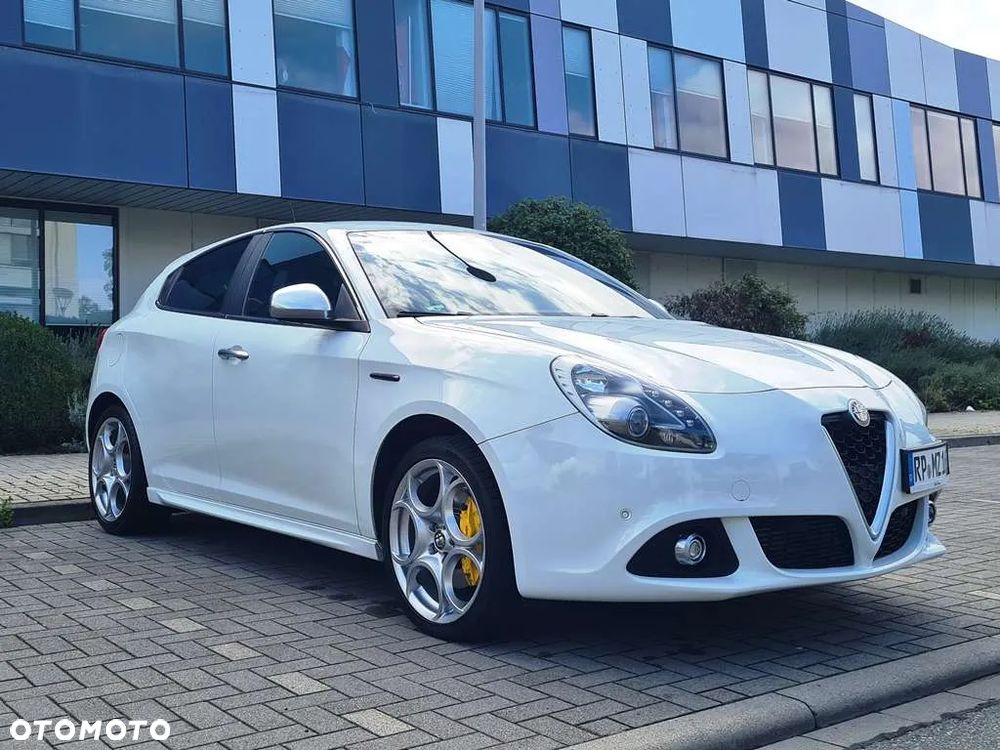 Alfa Romeo Giulietta 2.0 JTDM 16V Turismo - 2