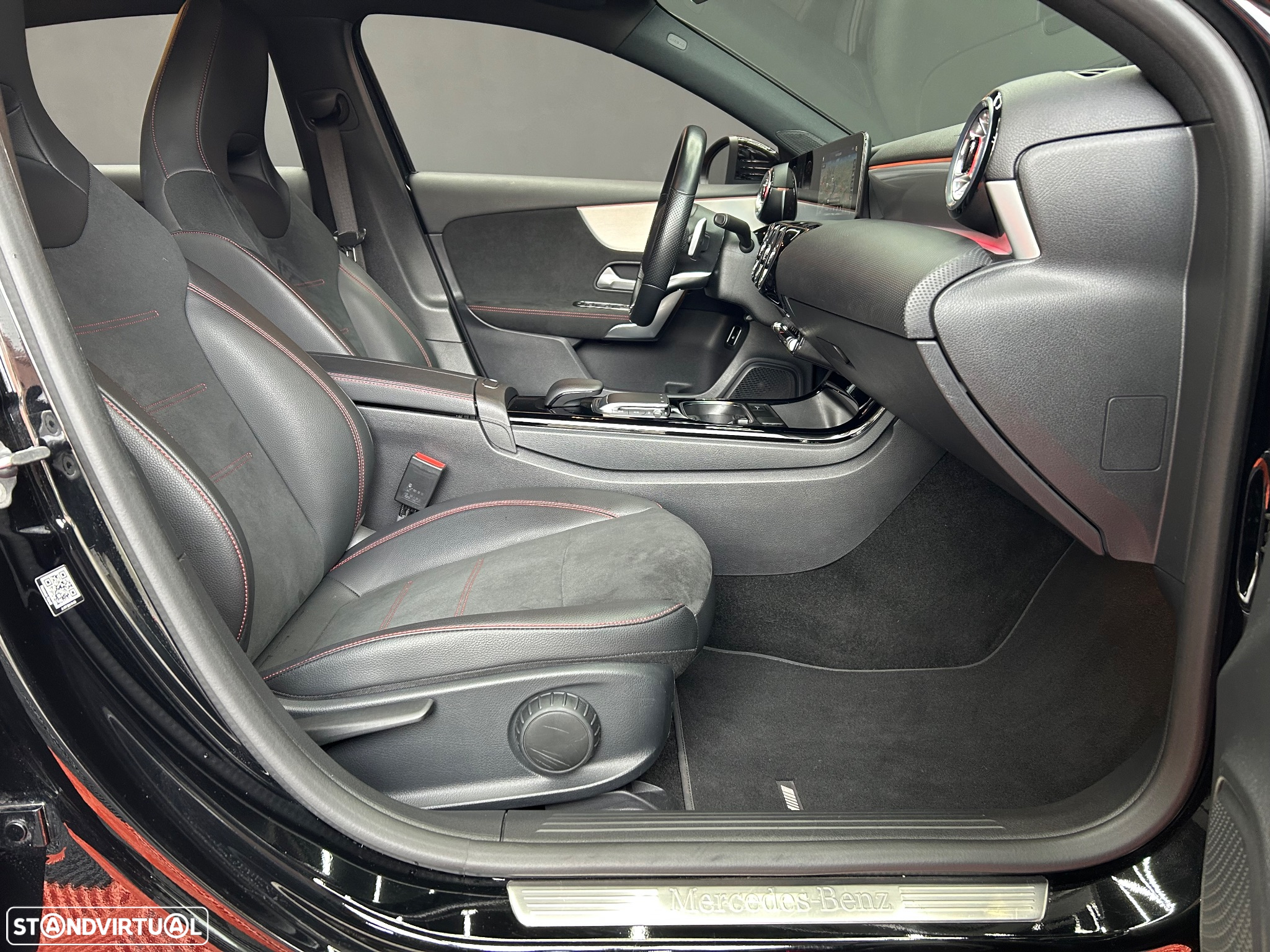 Mercedes-Benz A 250 e AMG Line - 41