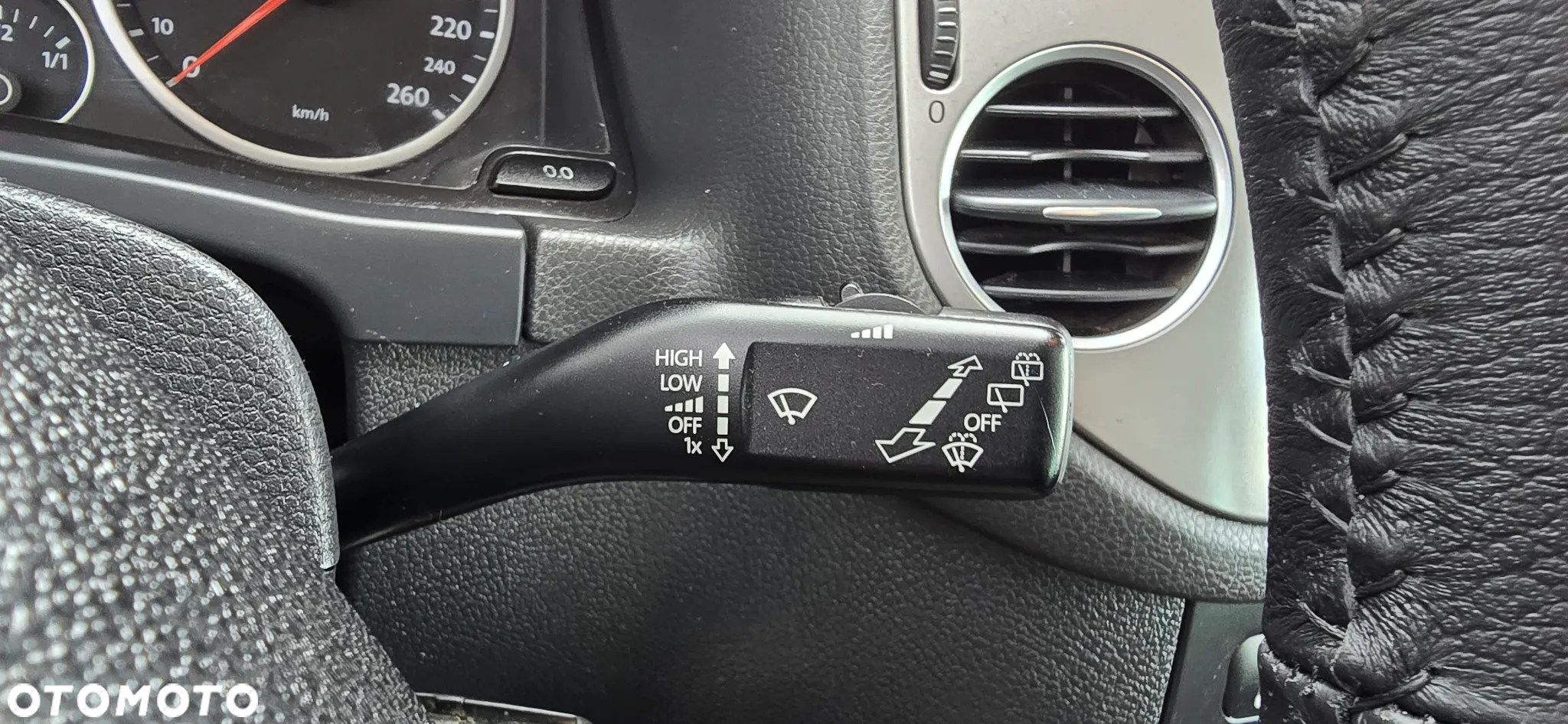 Volkswagen Tiguan 2.0 TDI DPF 4Motion Exclusive - 34