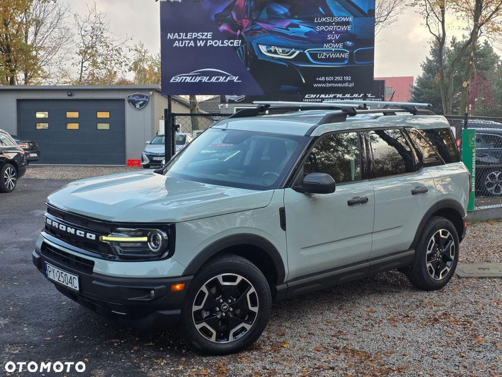 Ford Bronco - 3